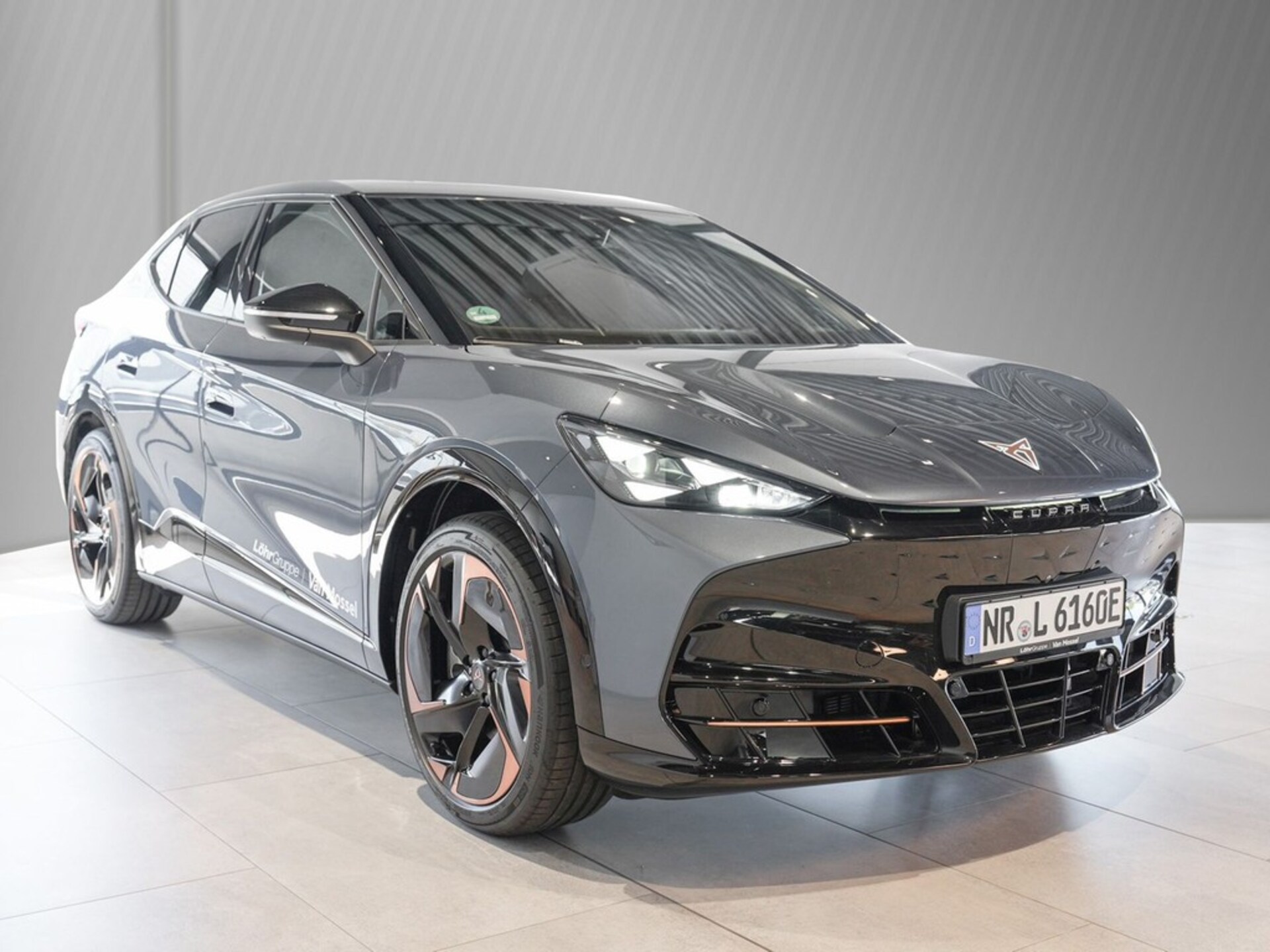 CUPRA Tavascan VZ