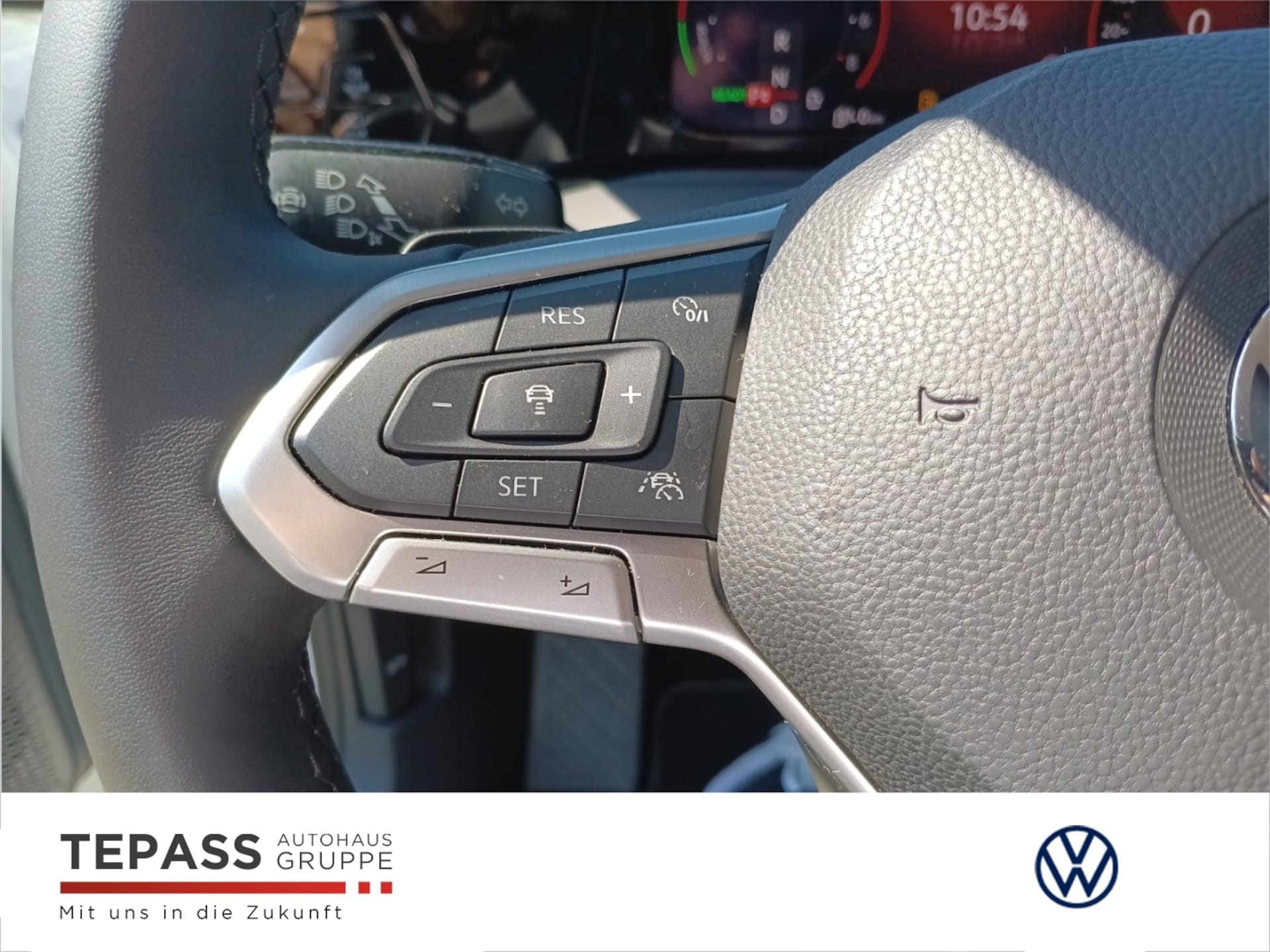 Volkswagen Golf Style
