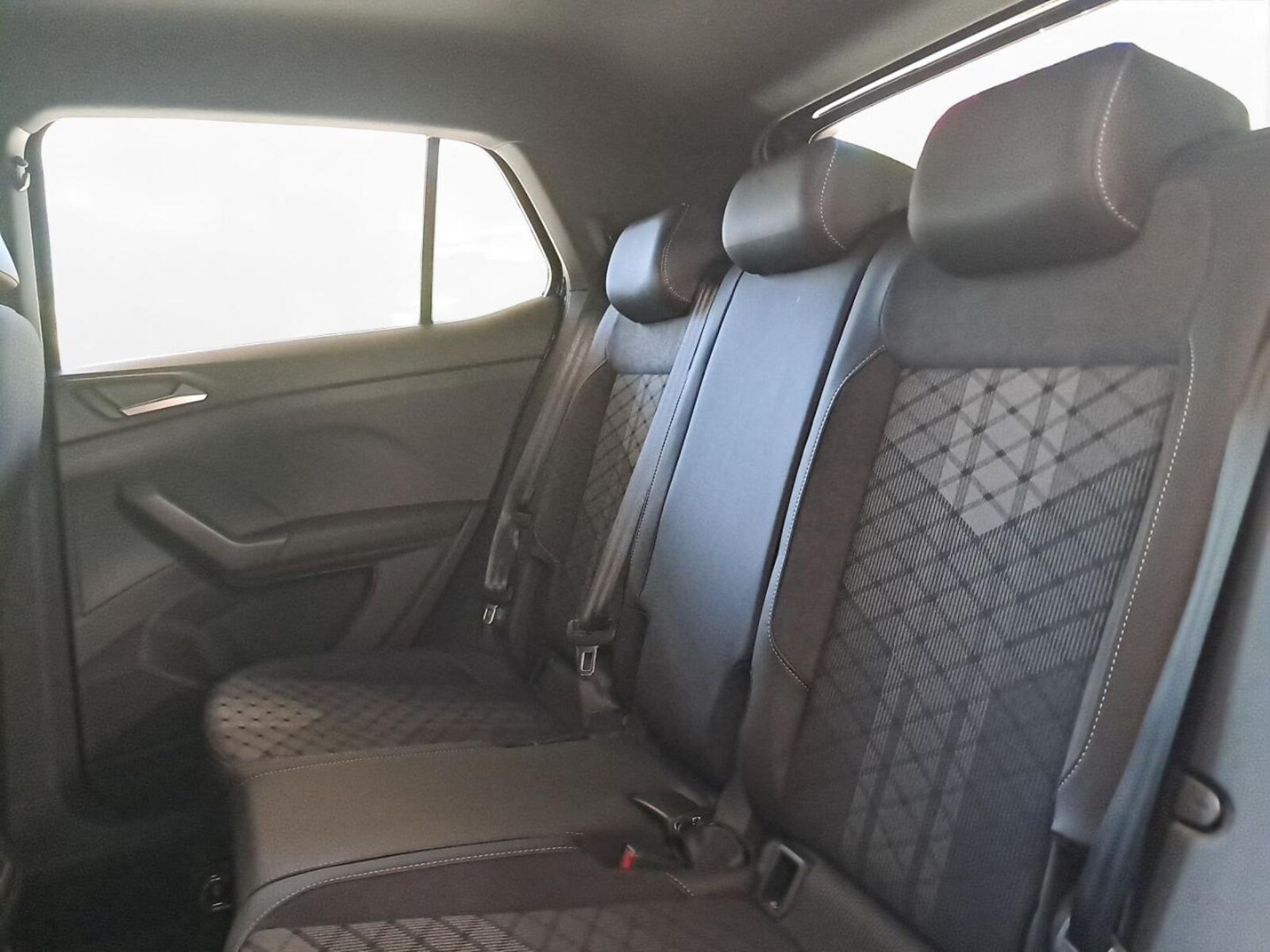 Volkswagen T-Cross – Bild 8