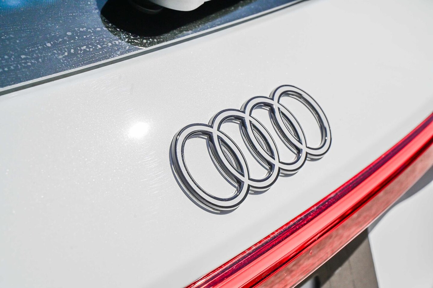 Image about Audi Q6 SUV e-tron e-tron