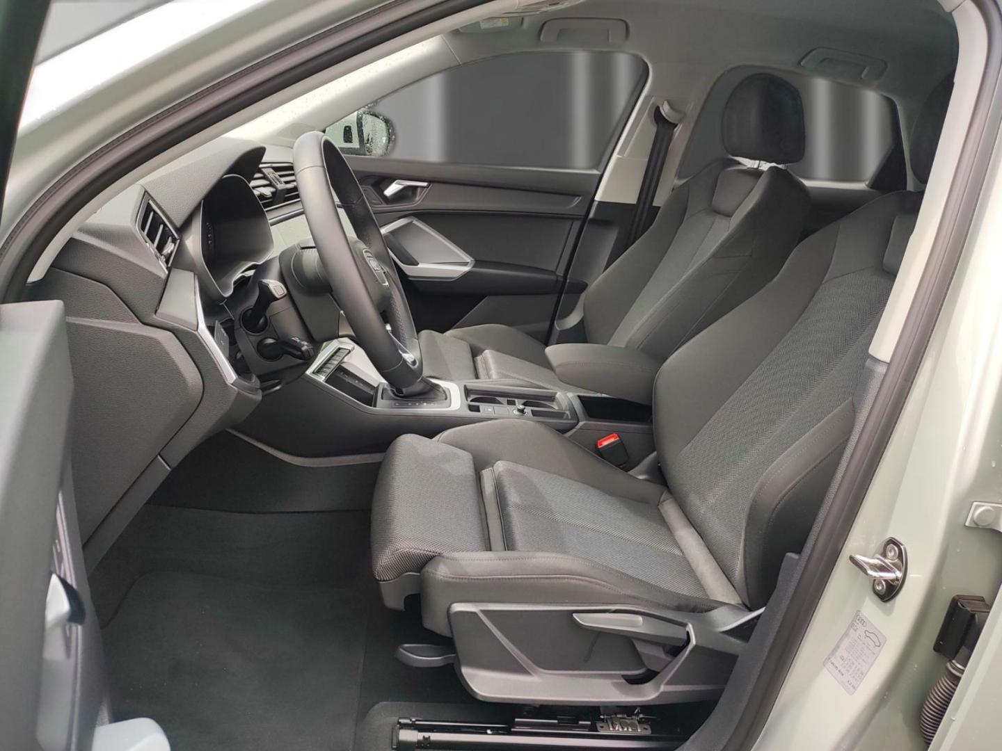 Image about Audi Q3 Sportback 35 TFSI S tronic