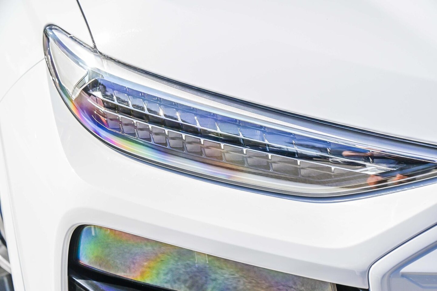Image about Audi Q6 SUV e-tron e-tron