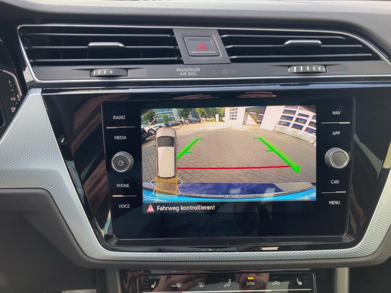 Volkswagen Touran – Bild 14