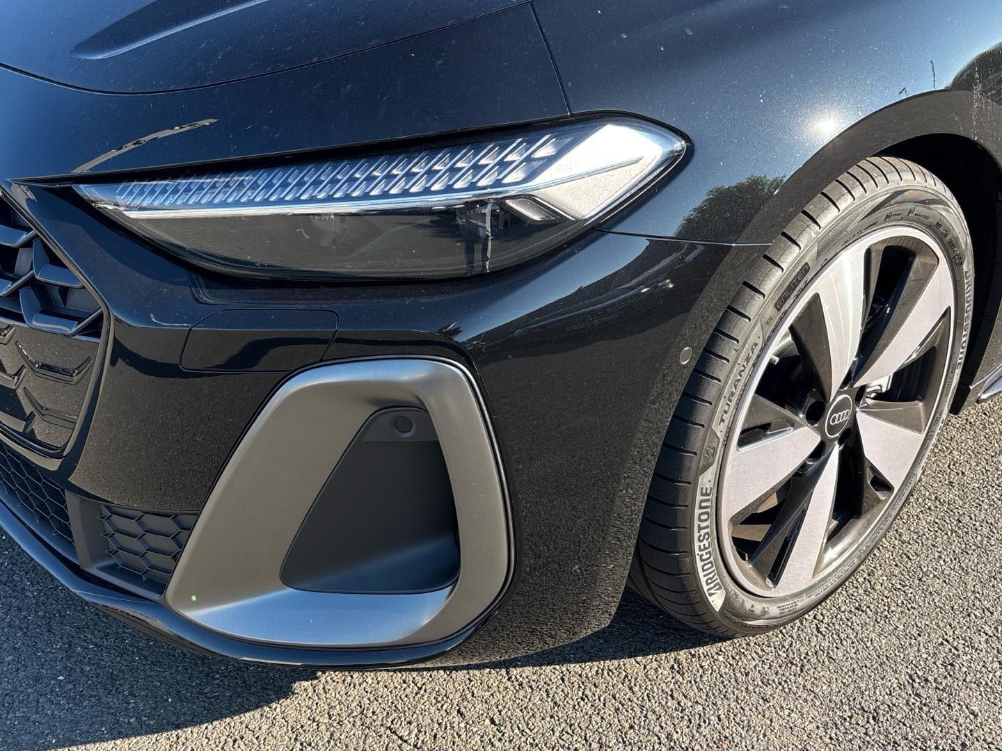 Bild über Audi A5 Avant e-hybrid e-hybrid quattro 220 kW S tronic - für weitere Informationen kontaktieren Sie den Audi Partner