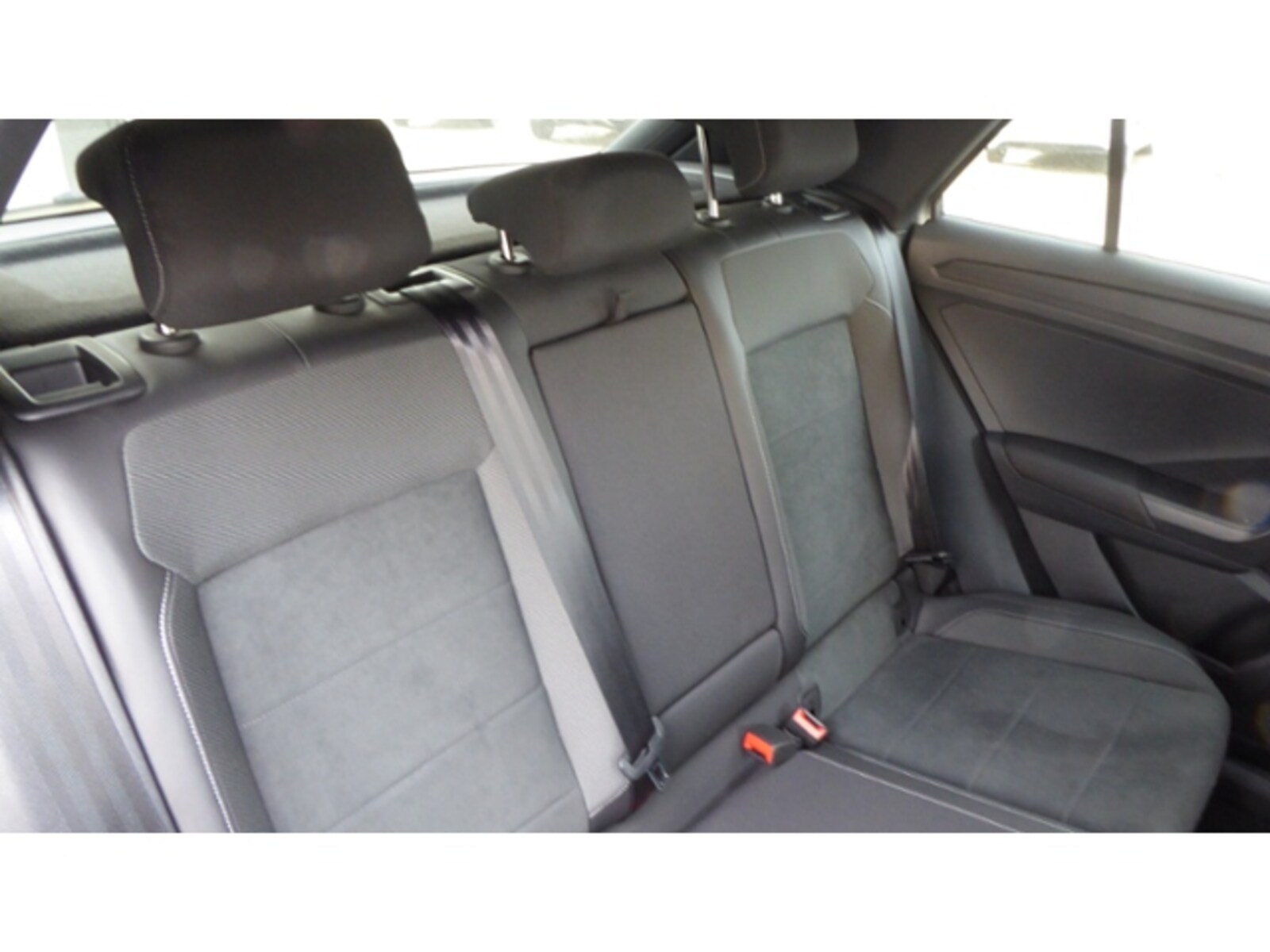 Volkswagen T-Roc – Bild 9