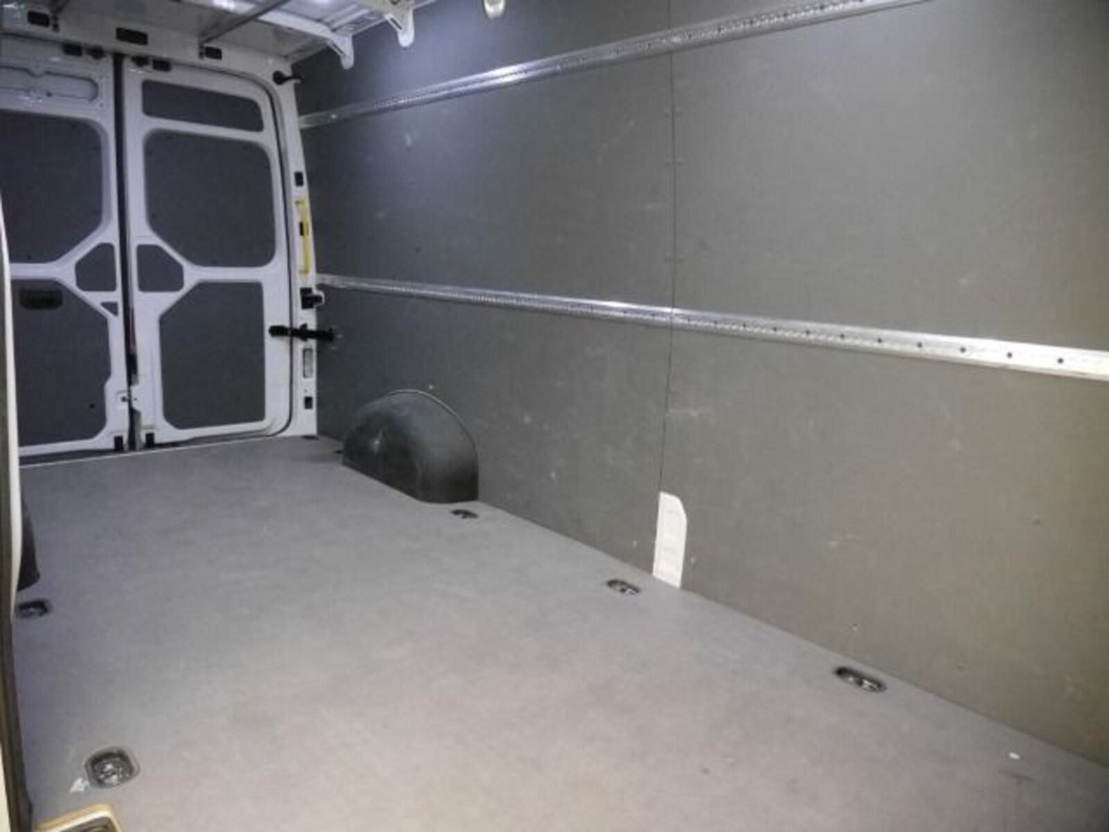 Volkswagen Crafter Kasten langer Radstand – Bild 4