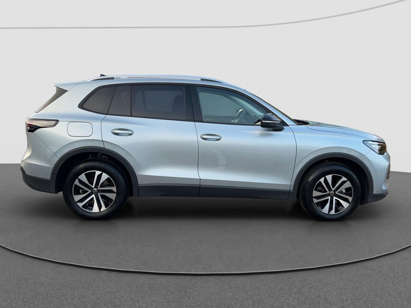 Volkswagen Tiguan – Bild 10
