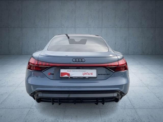 Audi e-tron GT RS