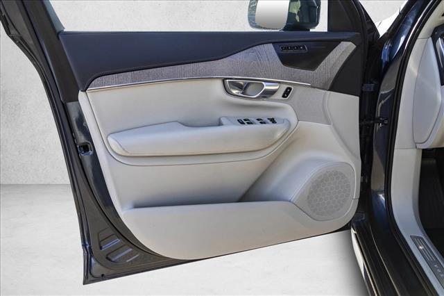 2023 VOLVO XC90 - Image 12