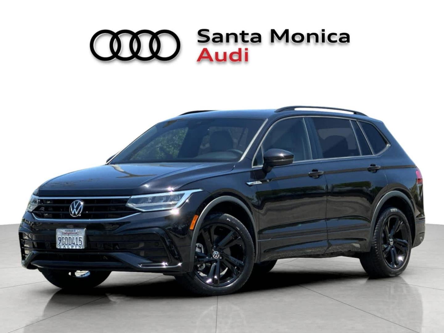 2023 Volkswagen Tiguan 2.0T SE R-Line Black's photo