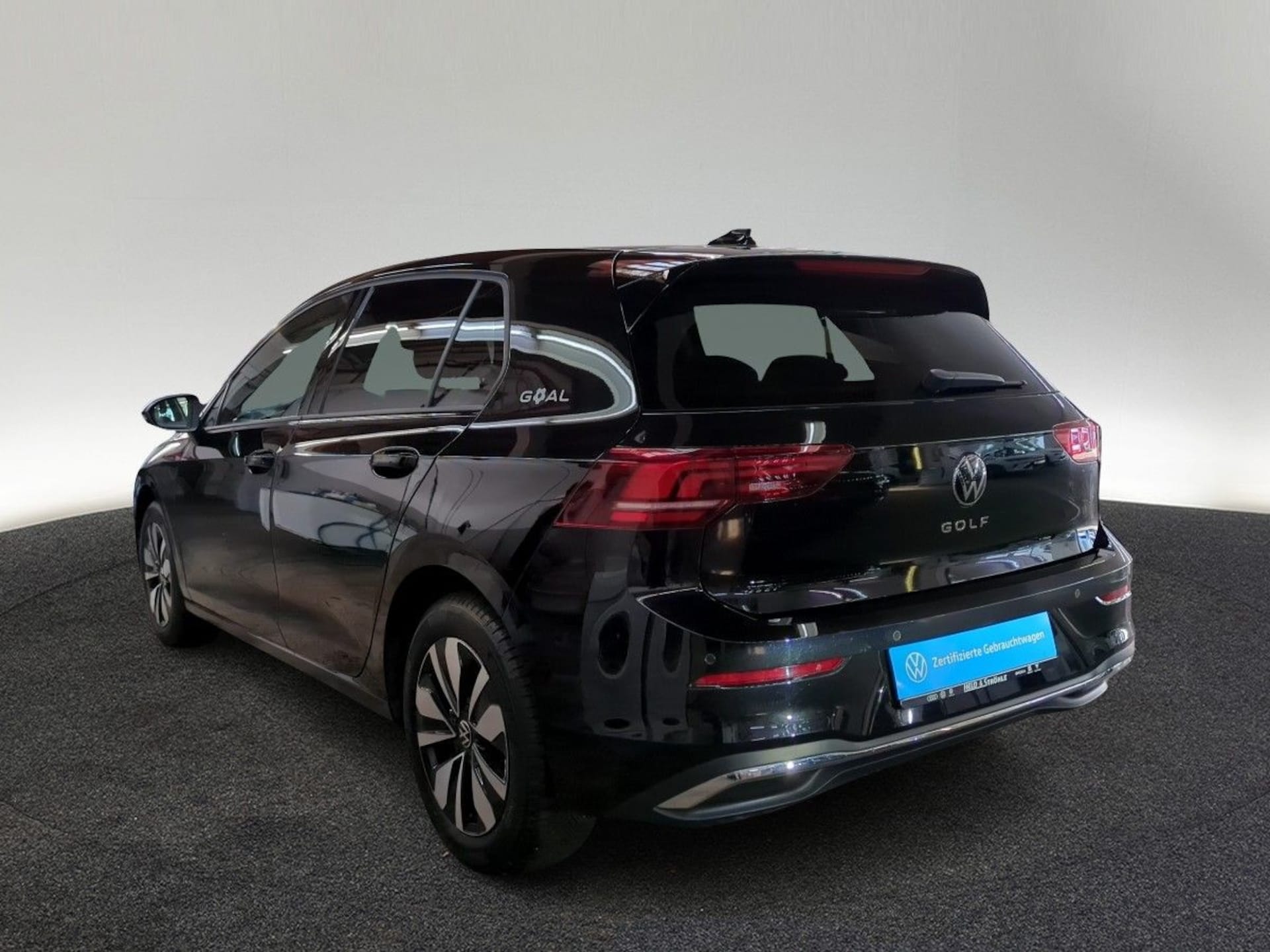 Volkswagen Golf Life