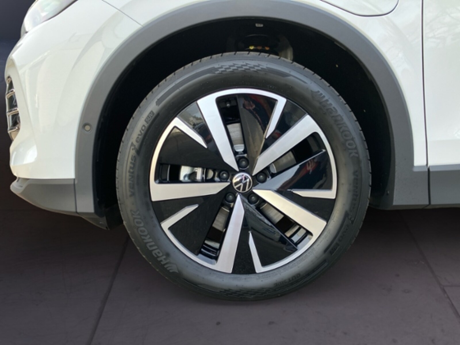 Volkswagen Tiguan – Bild 7