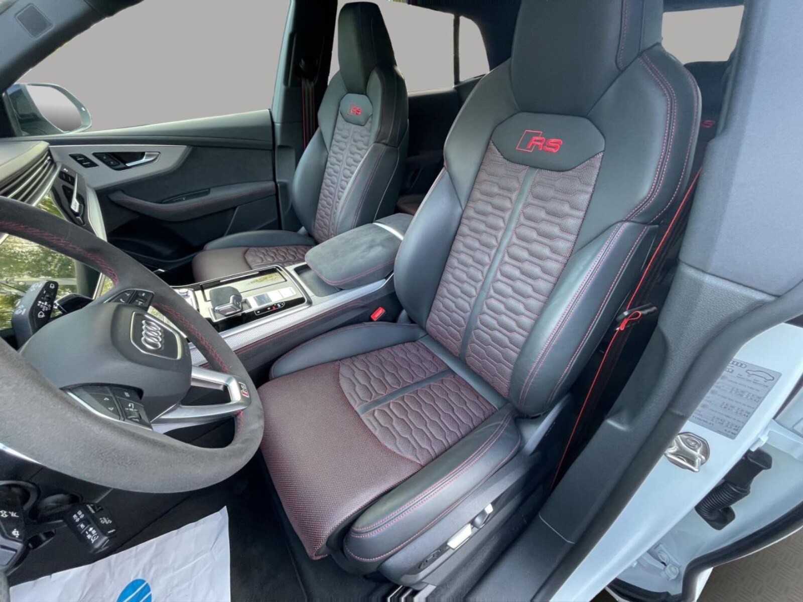 Audi RS Q8 – Bild 10