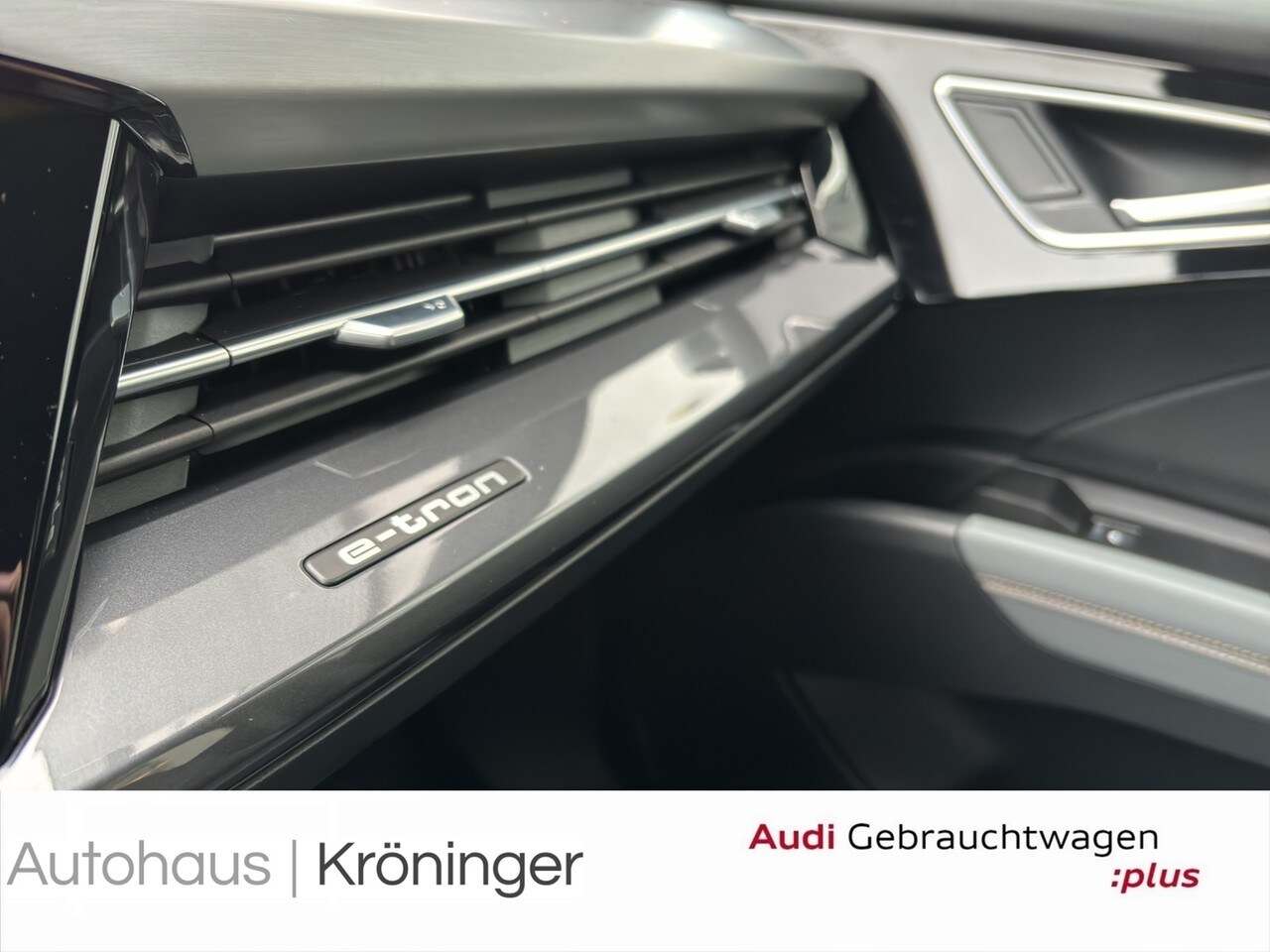 Image about Audi Q4 e-tron 40 e-tron