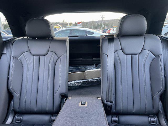 2025 Audi Q5 Premium - Photo 18