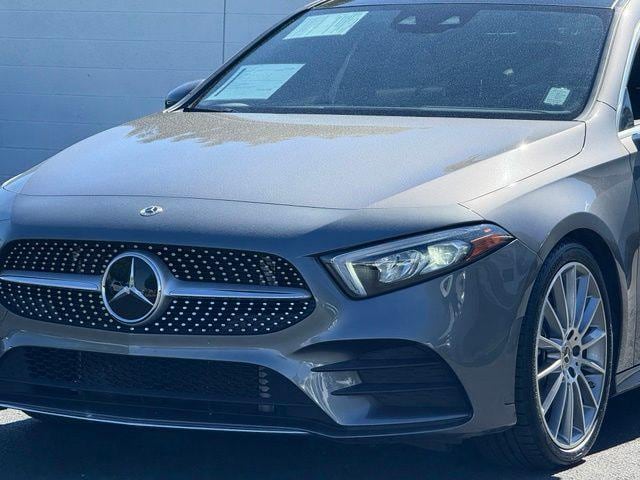 2022 Mercedes-Benz A 220