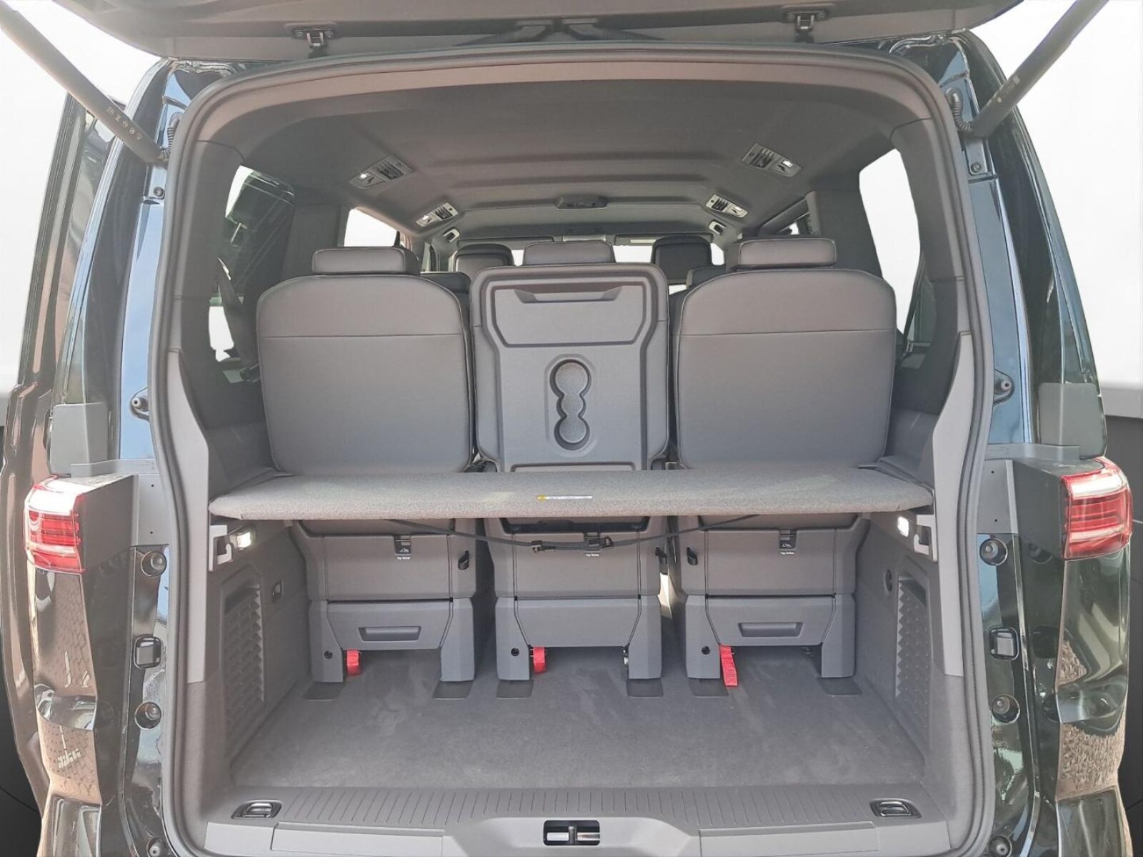 Volkswagen Multivan Langversion – Bild 10