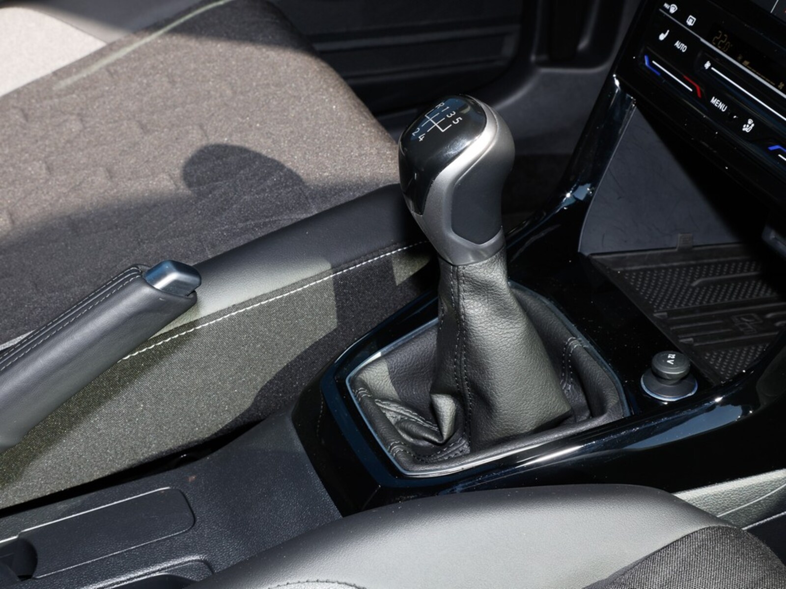 Volkswagen T-Cross – Bild 9