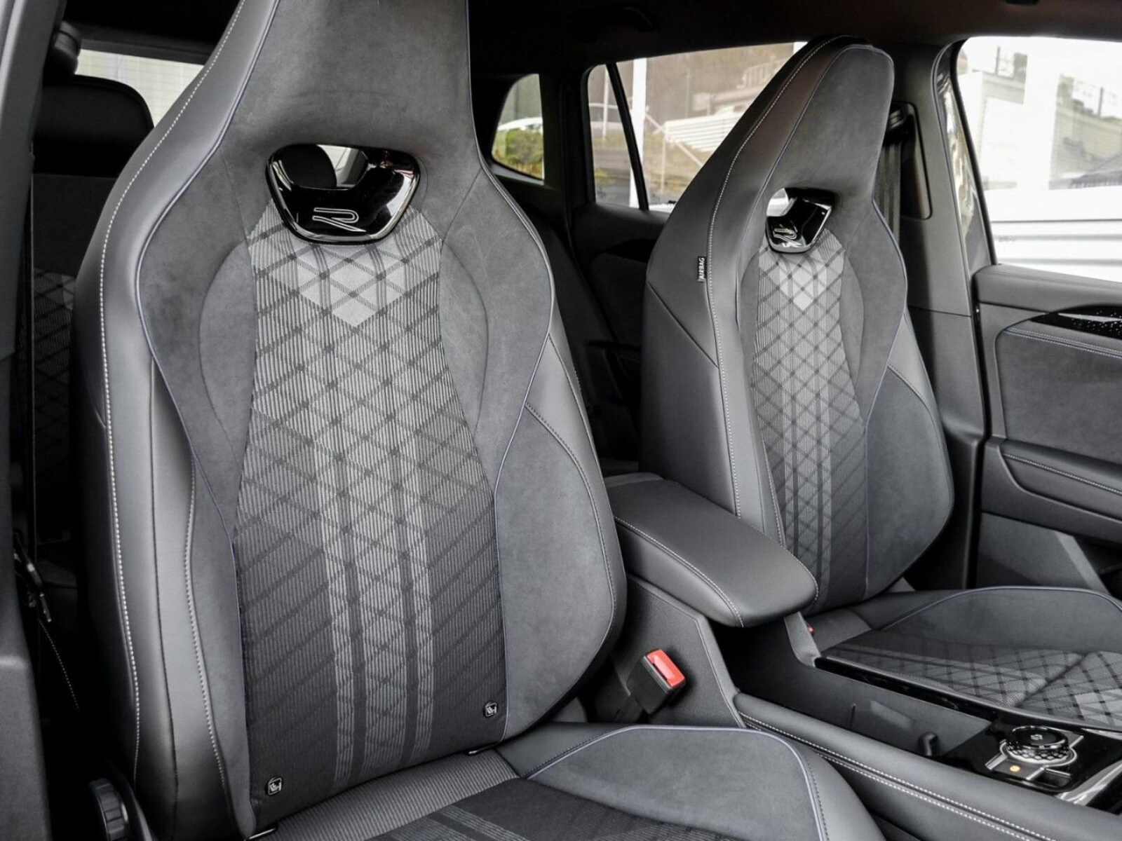 Volkswagen Tiguan – Bild 7