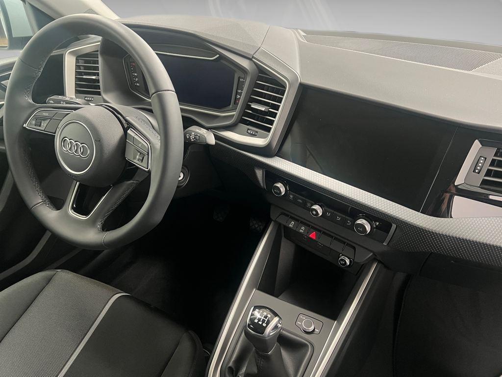 Image about Audi A1 Sportback Advanced 30 TFSI 85 kW (116 CV) 6 vel.