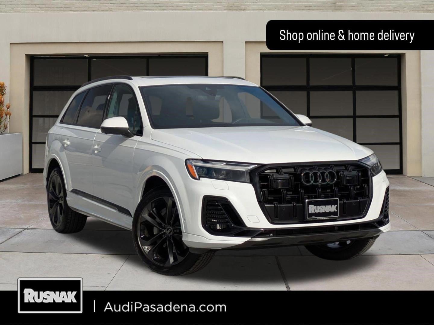 2025 Audi Q7 55 Premium Plus quattro Tiptronic's photo