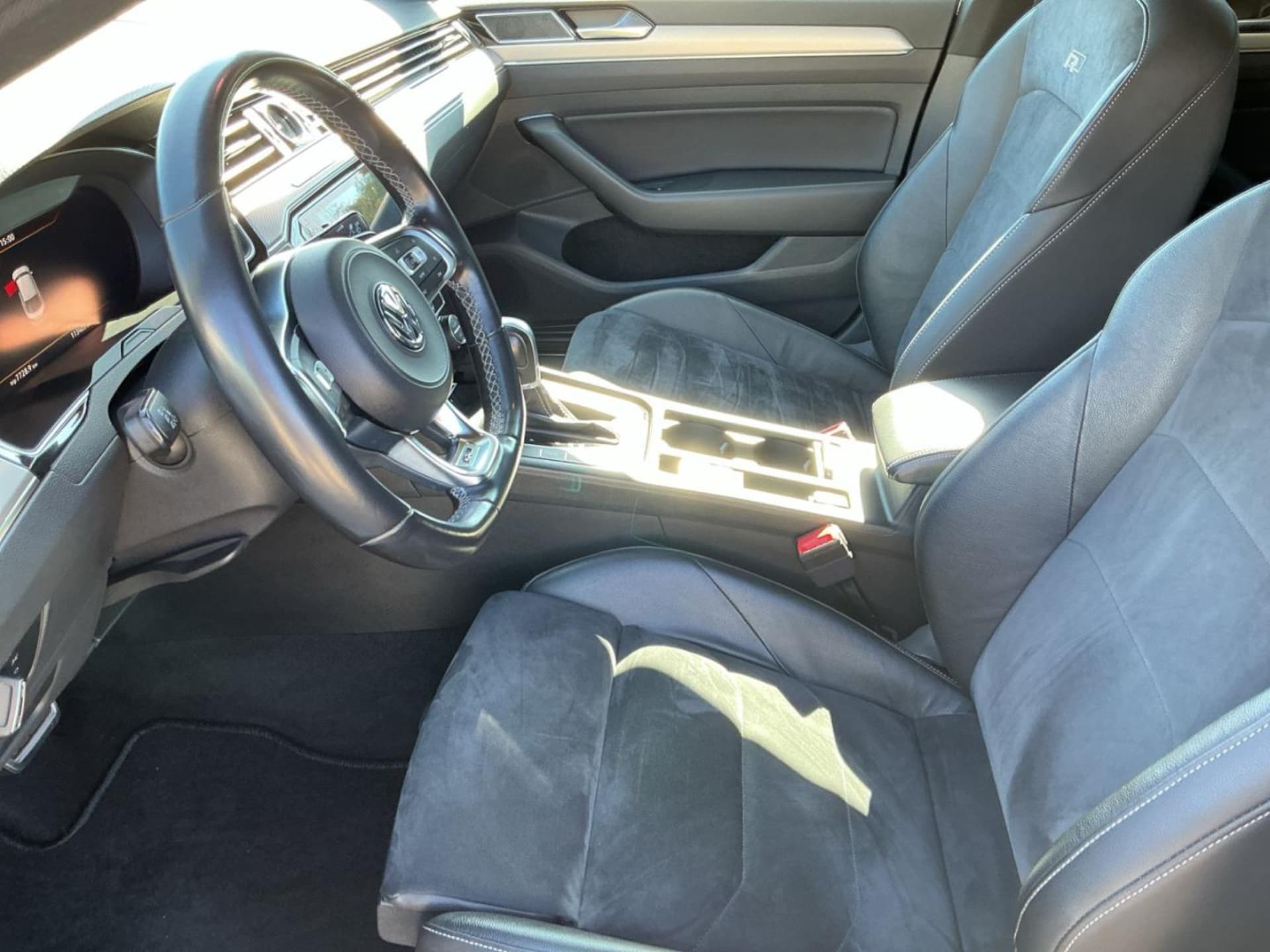 Volkswagen Arteon R-Line