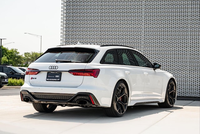 2025 Audi RS6 Avant performance