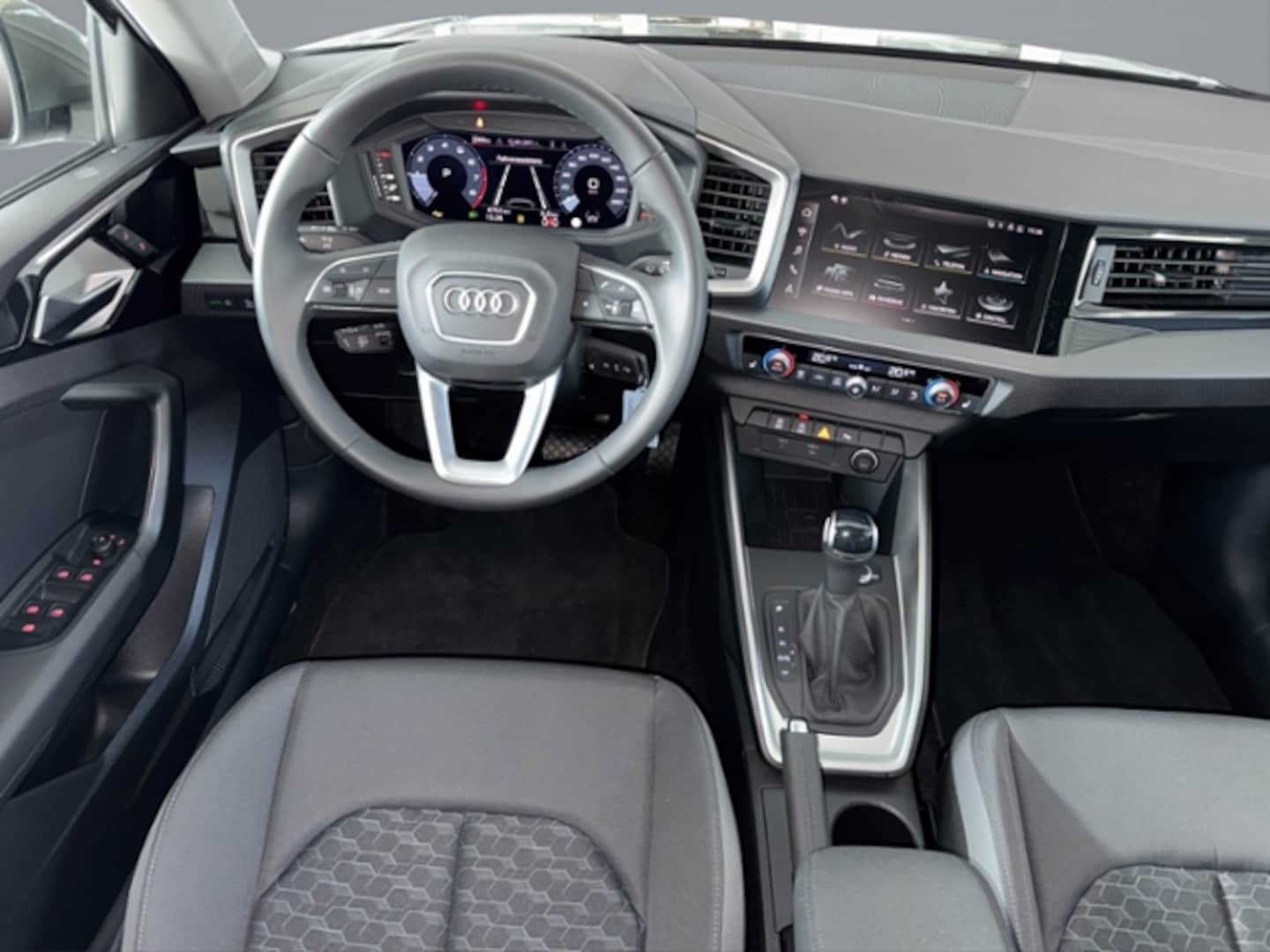 Bild über Audi A1 allstreet 35 TFSI S tronic - für weitere Informationen kontaktieren Sie den Audi Partner