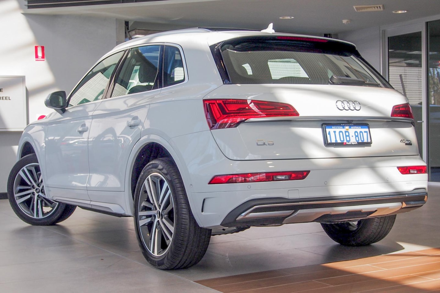 Image about Audi Q5 Sport 40 TDI quattro S tronic
