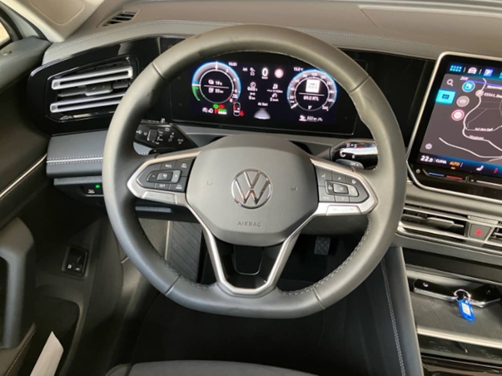 Volkswagen Tiguan – Bild 12