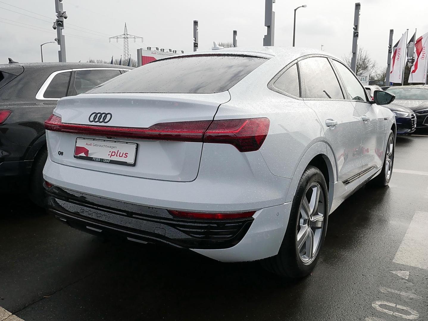 Image about Audi Q8 Sportback e-tron advanced 55 e-tron quattro