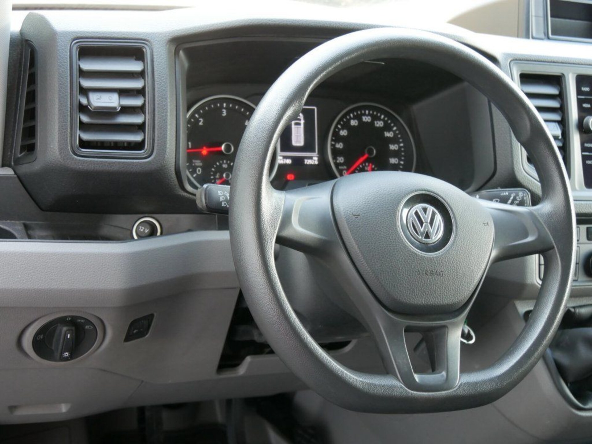 Volkswagen Crafter Kasten mittlerer Radstand