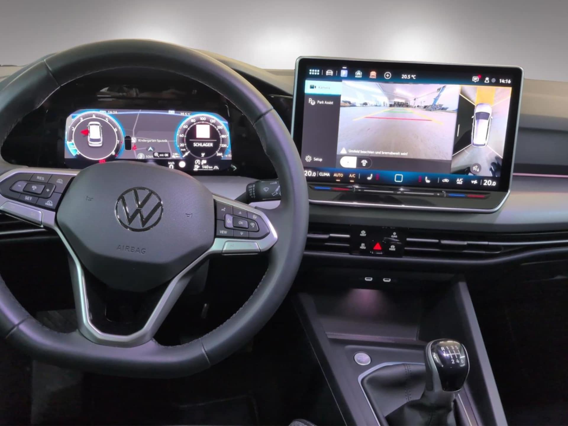 Volkswagen Golf Variant Life