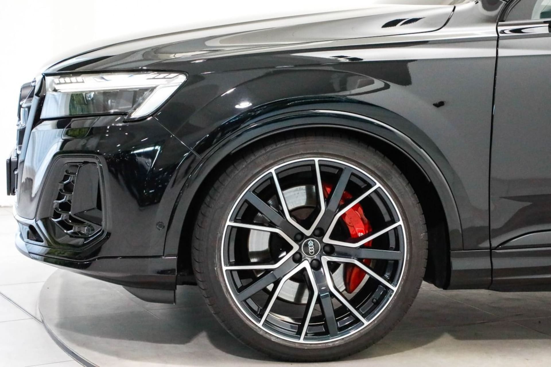 Audi SQ7 SUV