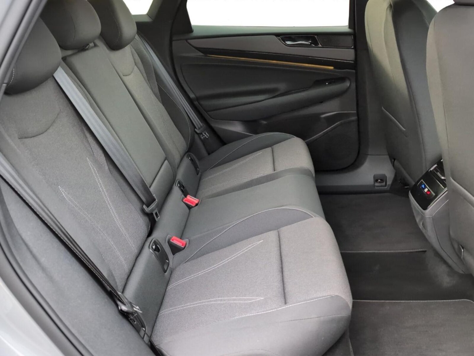 Volkswagen ID.7 Tourer – Bild 17