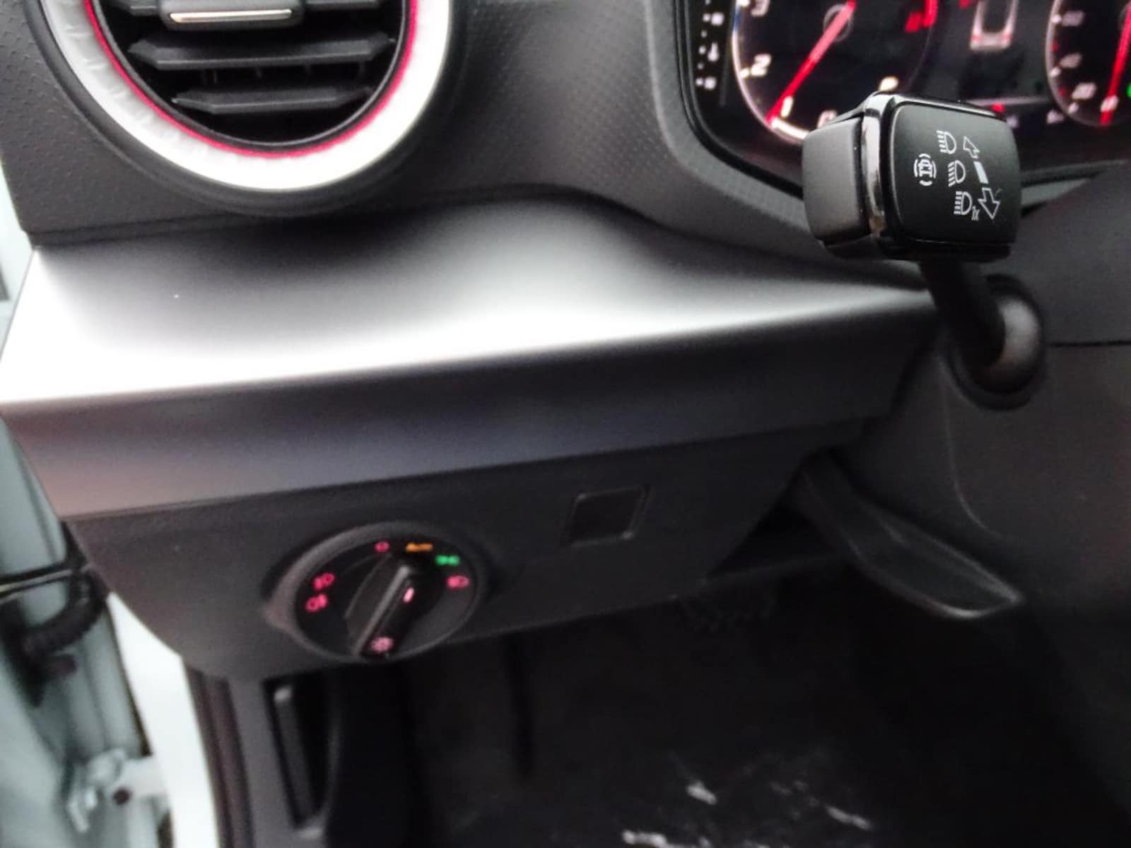 SEAT Arona – Bild 14