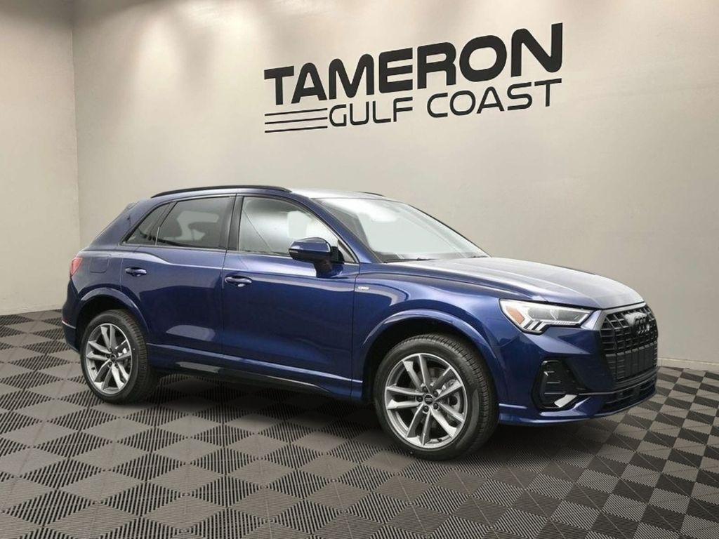 2025 Audi Q3 45 TFSI S Line Premium quattro's photo
