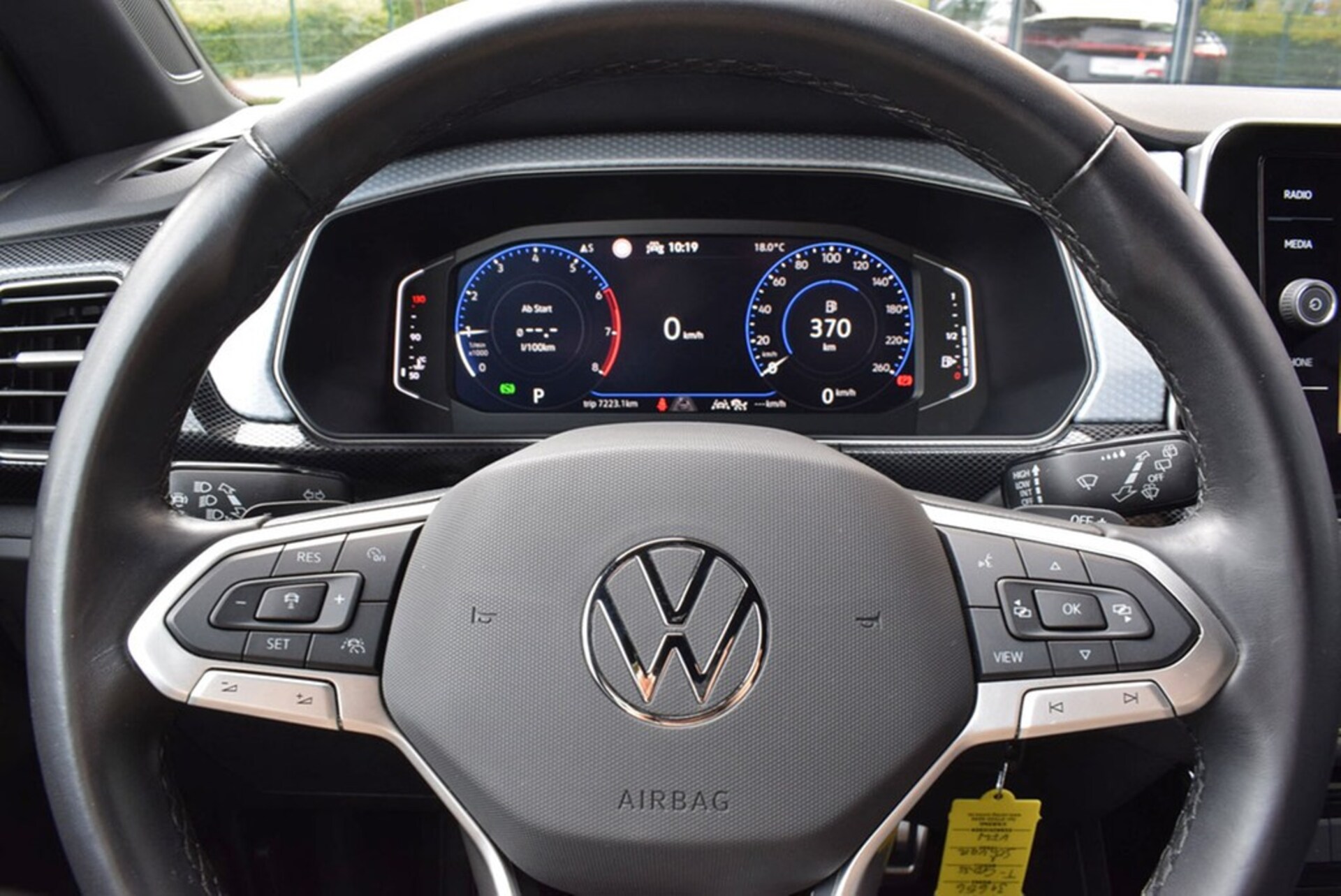 Volkswagen T-Cross Life