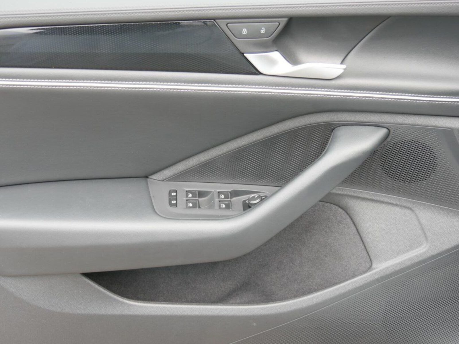 Volkswagen Passat – Bild 10