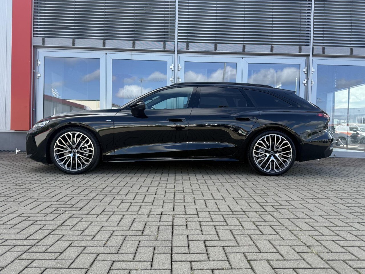 Image about Audi A6 Avant TFSI quattro 270 kW S tronic