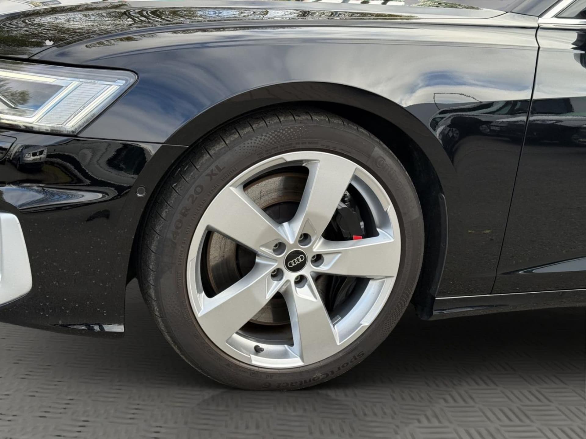 Audi S6 Avant