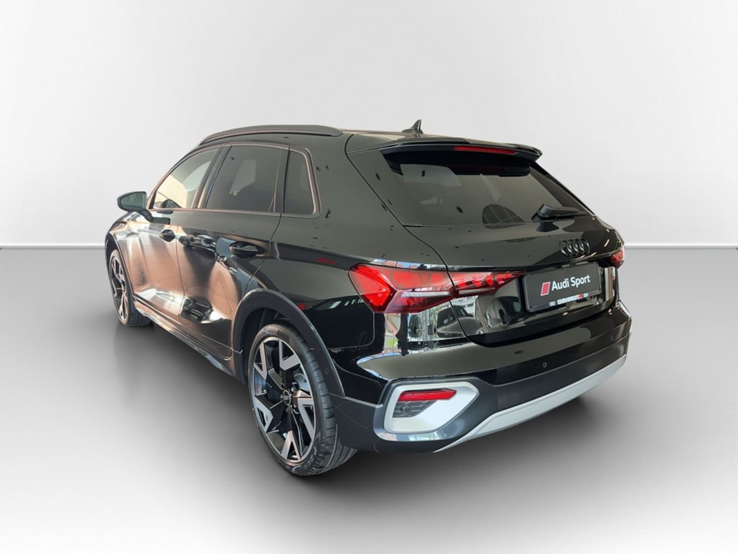 Bild über Audi A3 allstreet 35 TFSI S tronic - für weitere Informationen kontaktieren Sie den Audi Partner