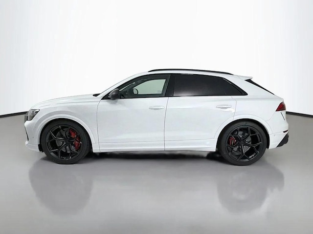 2026 Audi RS Q8 SUV performance