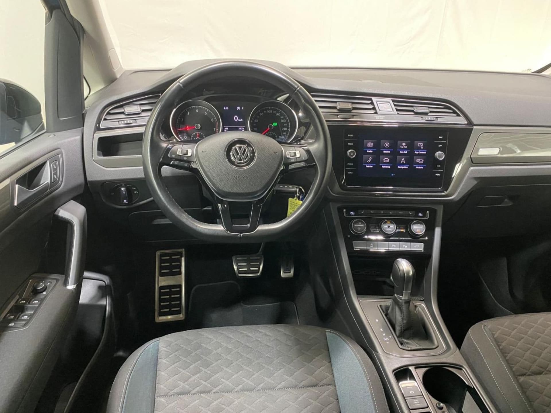 Volkswagen Touran IQ.DRIVE