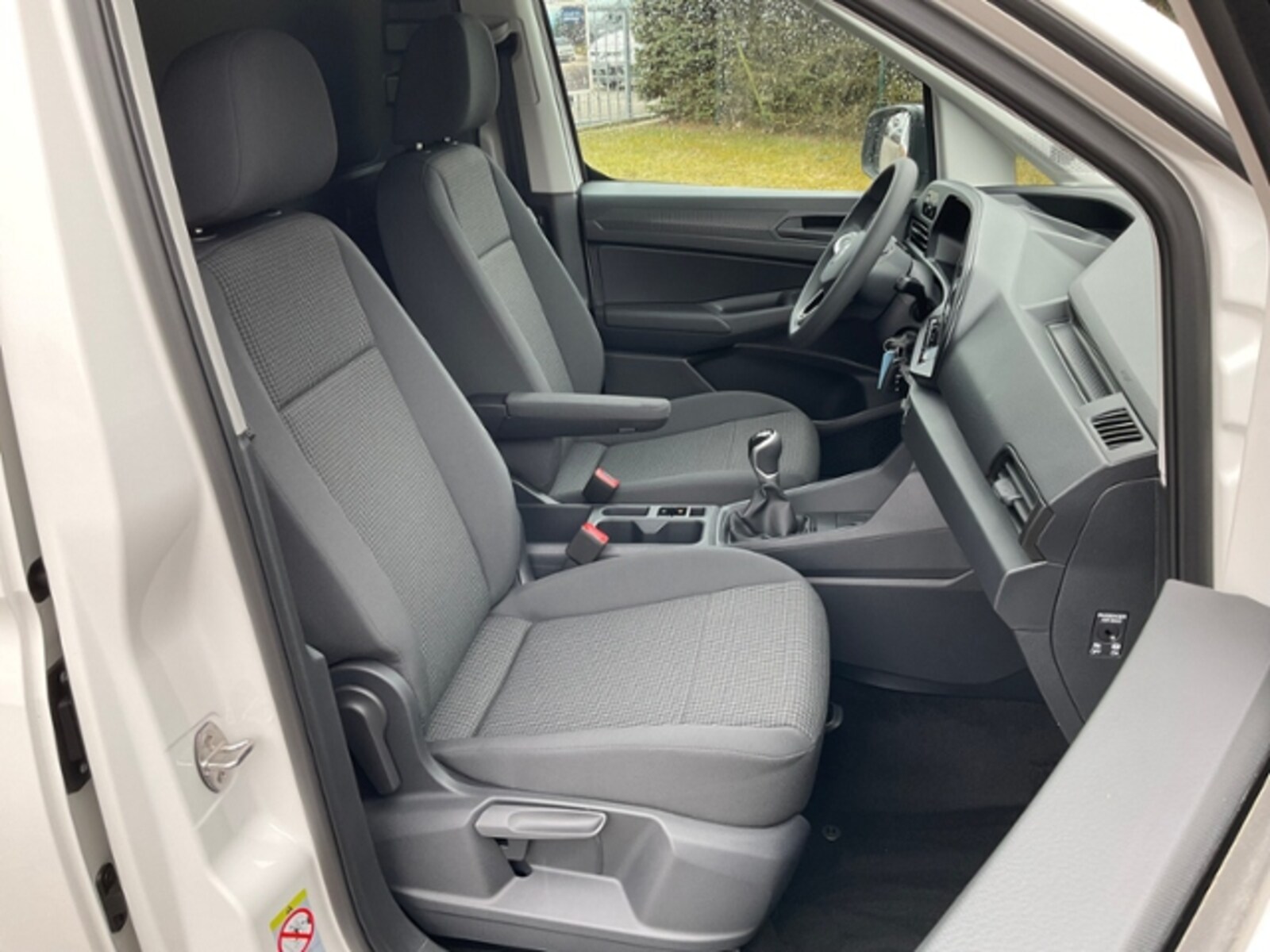 Volkswagen Caddy Maxi Cargo – Bild 13