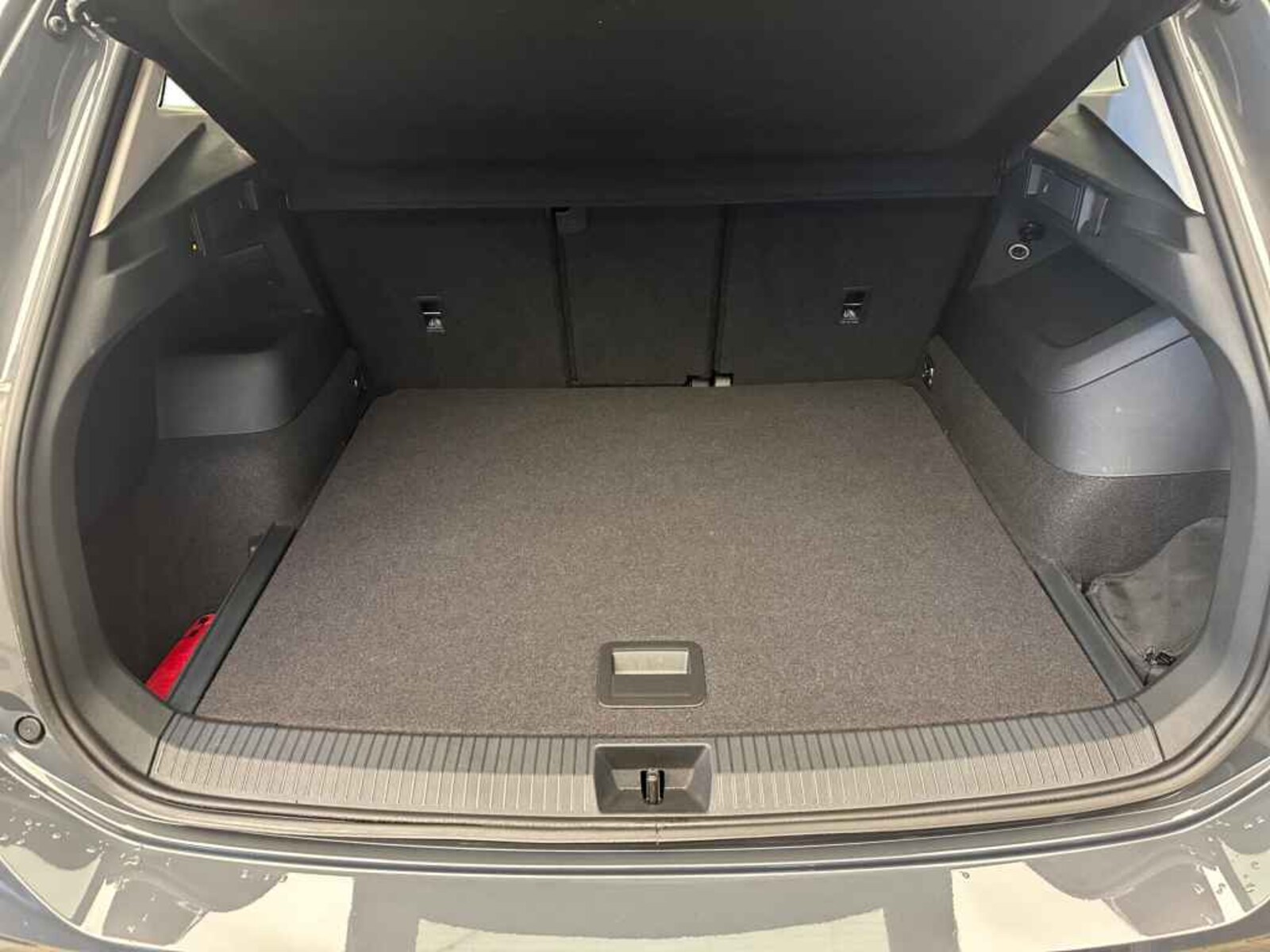 Volkswagen Tiguan – Bild 10