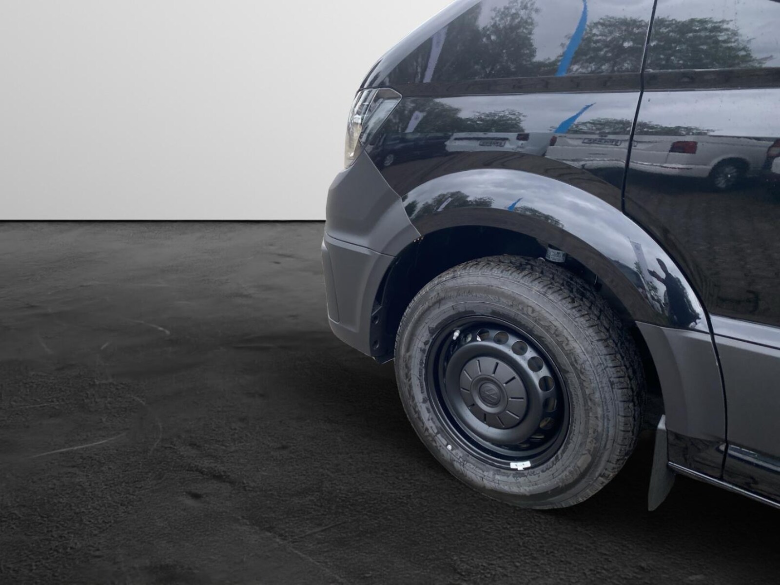 Volkswagen Crafter Kasten mittlerer Radstand – Bild 6