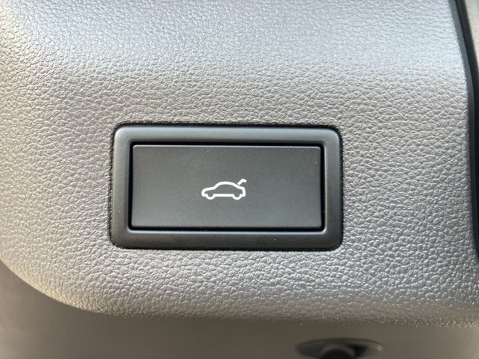 Volkswagen Multivan Langversion – Bild 14