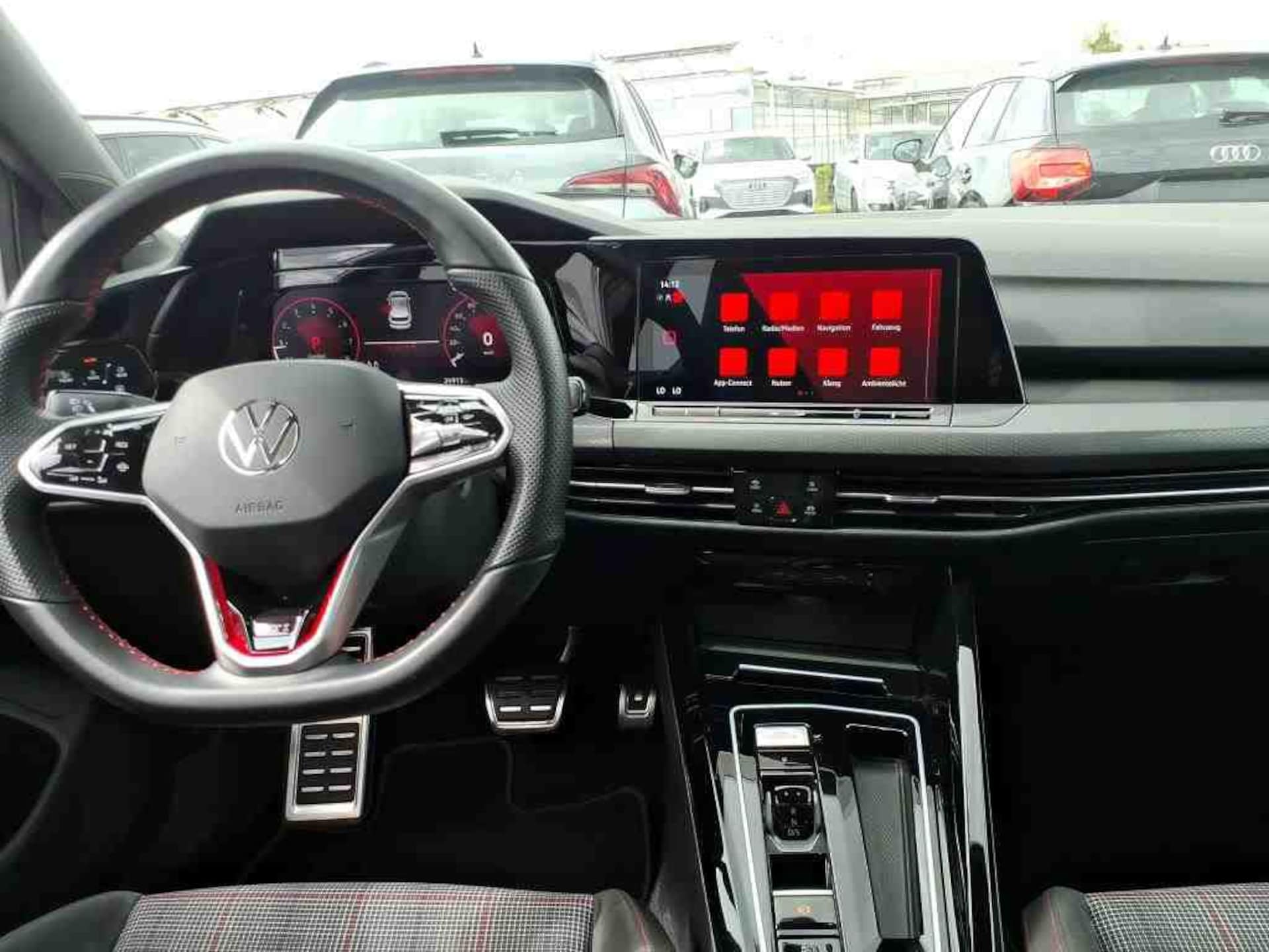 Volkswagen Golf GTI