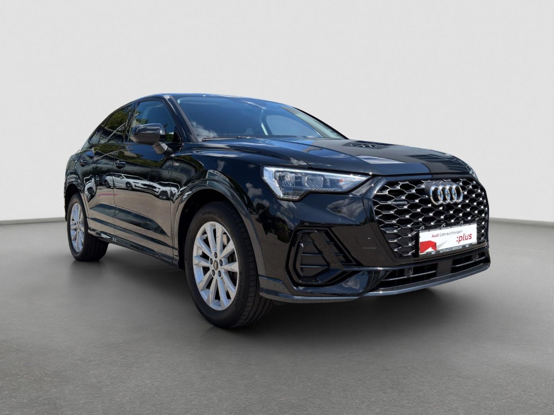 Audi Q3 Sportback S line